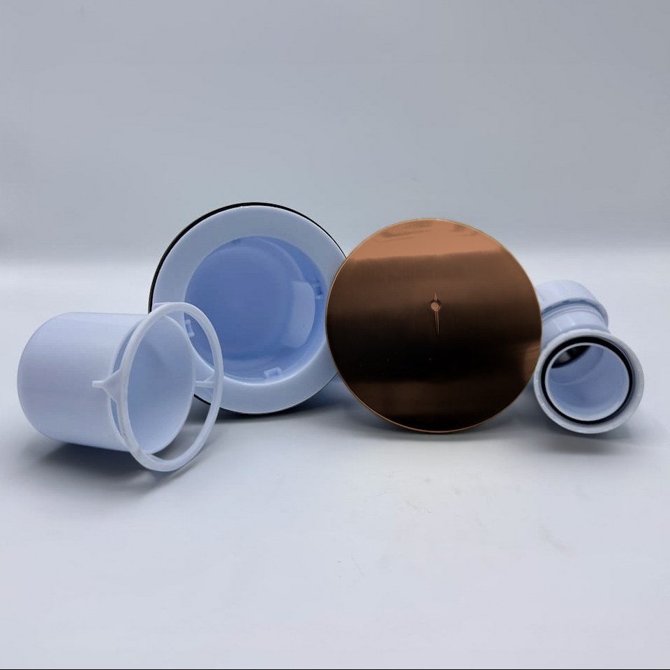 Omnitone shower waste in BS 4800 06 C 37 Leather Brown